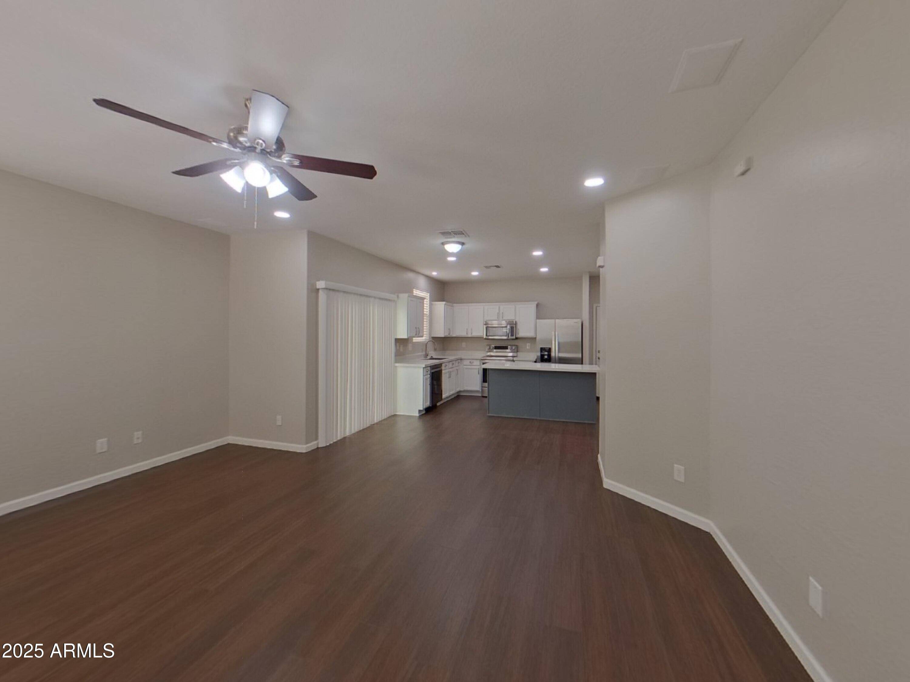 Phoenix, AZ 85043,5150 W ILLINI Street