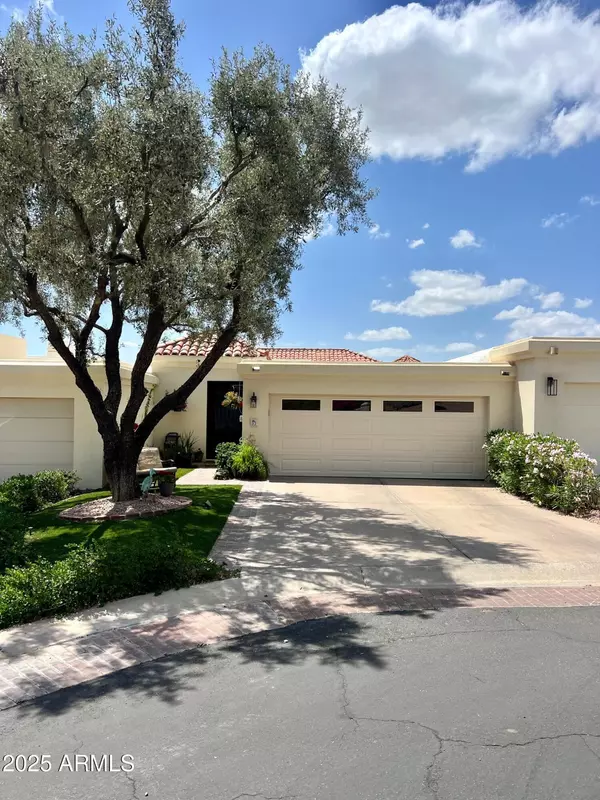 3800 E LINCOLN Drive #37, Phoenix, AZ 85018