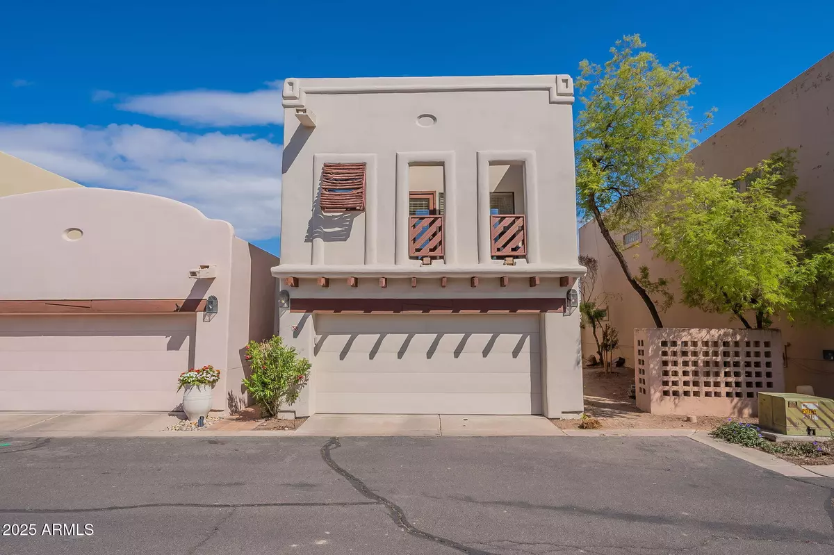 Tempe, AZ 85283,6411 S River Drive #38