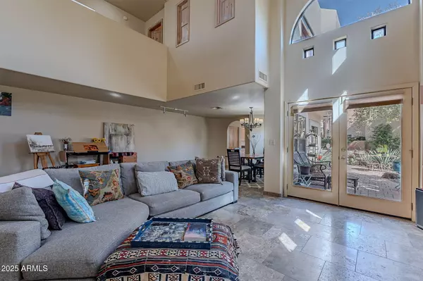 Tempe, AZ 85283,6411 S River Drive #38