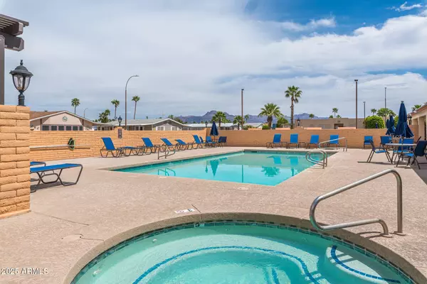 2208 W BASELINE Avenue #142, Apache Junction, AZ 85120