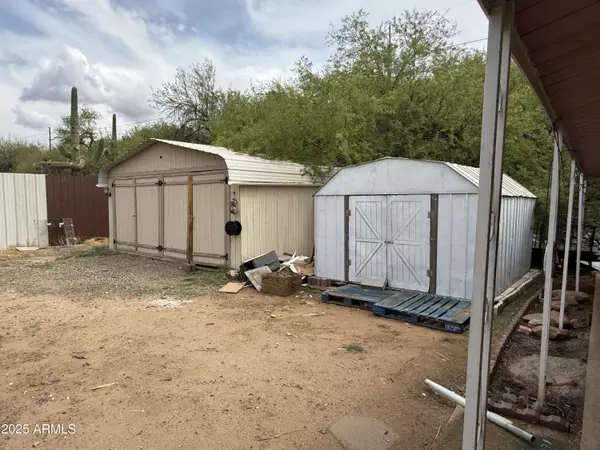Black Canyon City, AZ 85324,34483 S BERTHA Street