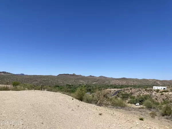 Morristown, AZ 85342,45619 N US-60 -- #-