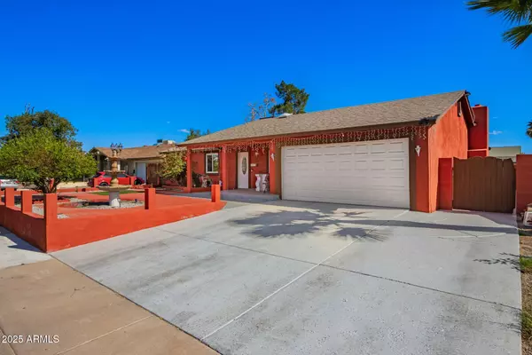 Phoenix, AZ 85037,8623 W INDIANOLA Avenue