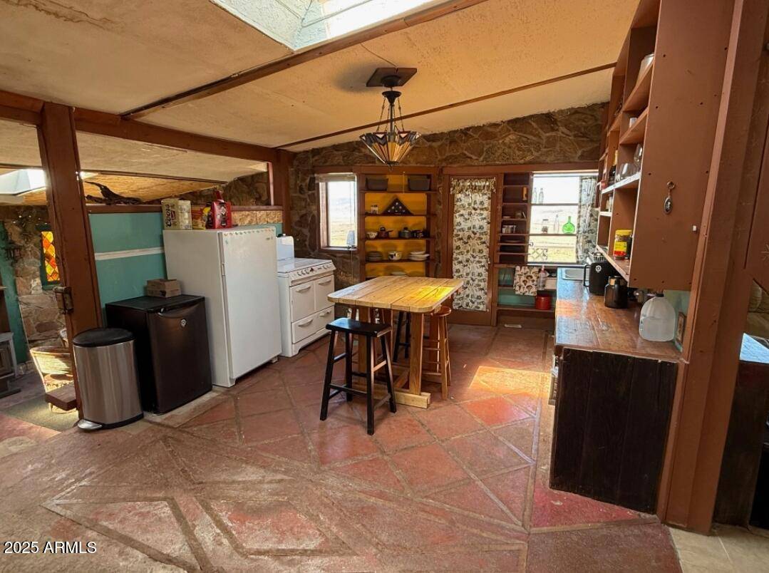 Willcox, AZ 85643,4030 E Sidewinder Road