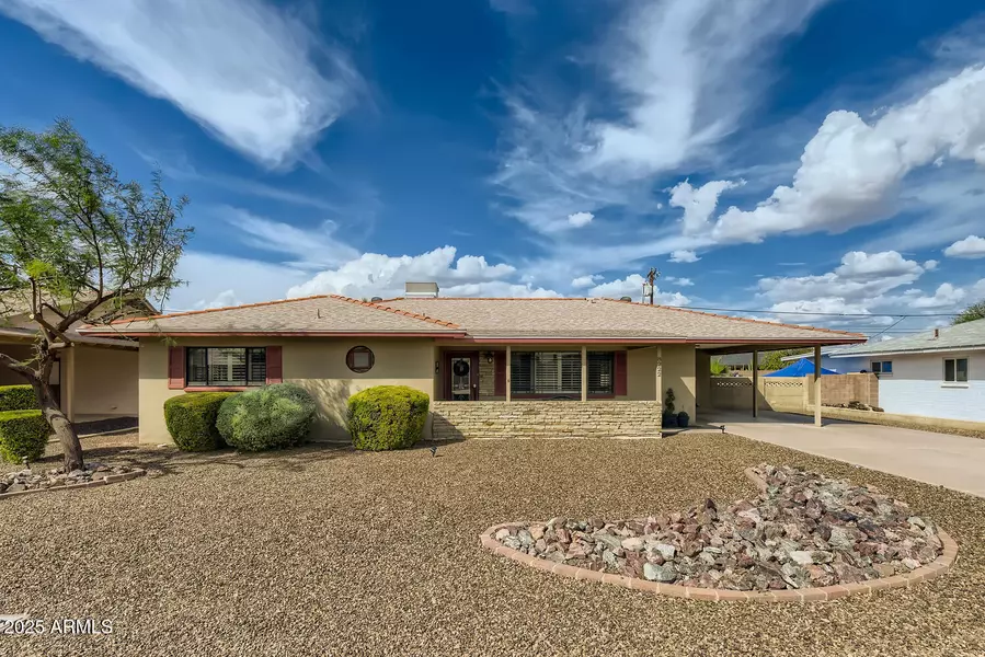 8222 E SHERIDAN Street, Scottsdale, AZ 85257