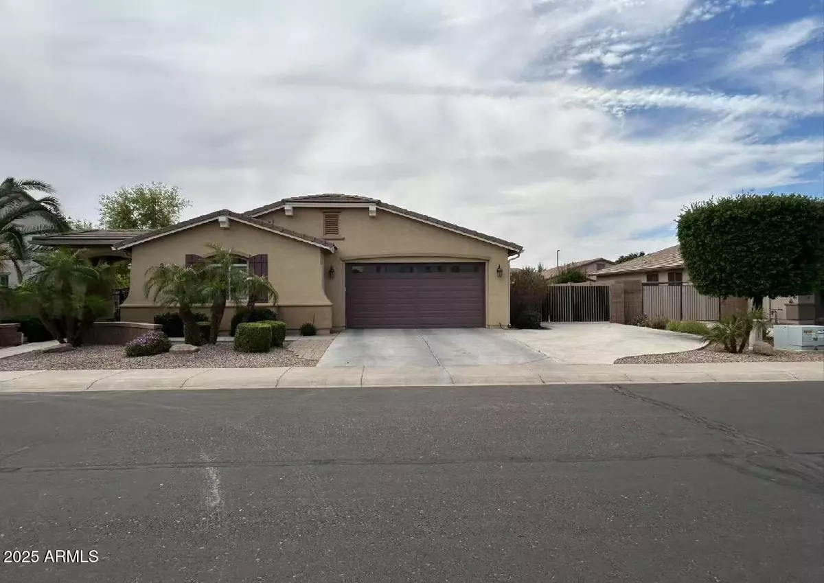 Gilbert, AZ 85298,2585 E CAROB Drive