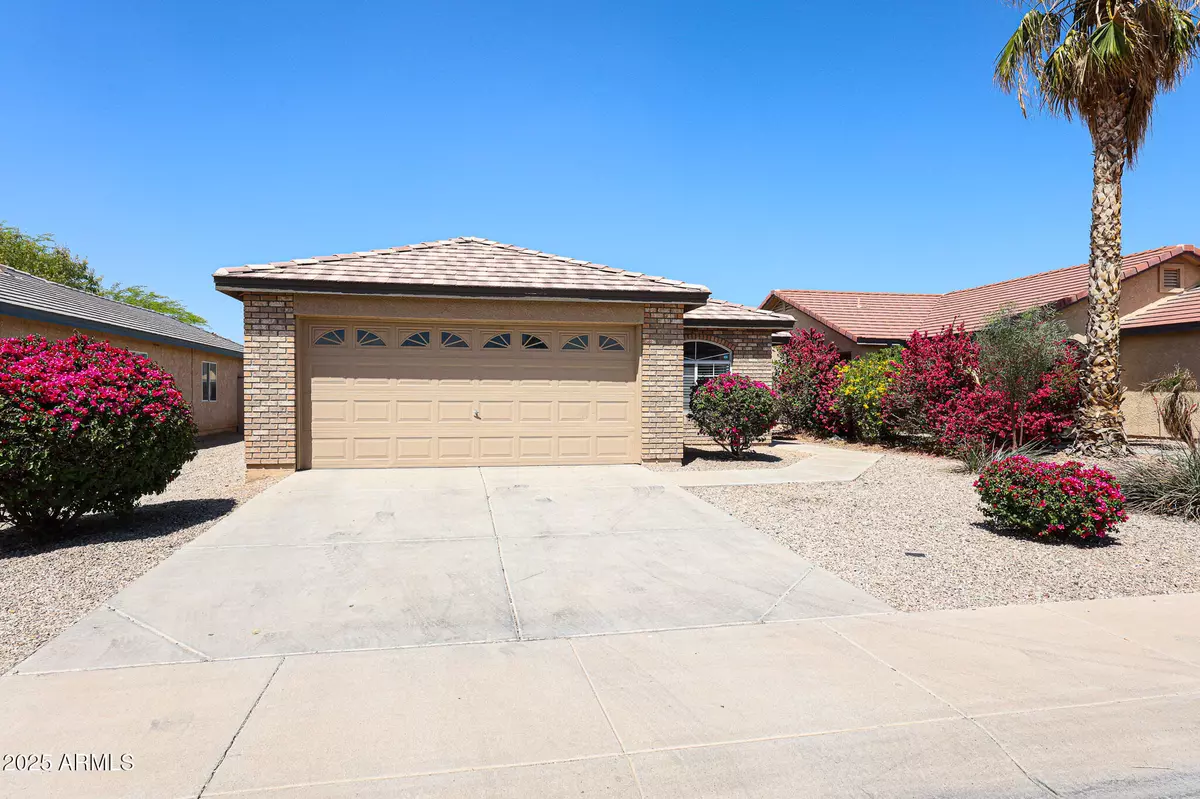 Phoenix, AZ 85041,3048 W CHANUTE Pass