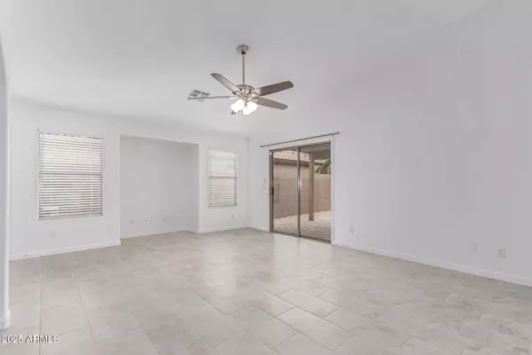 Phoenix, AZ 85042,2629 E BEVERLY Road