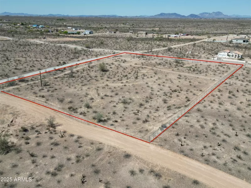 335 & Campbell Avenue #7, Tonopah, AZ 85354