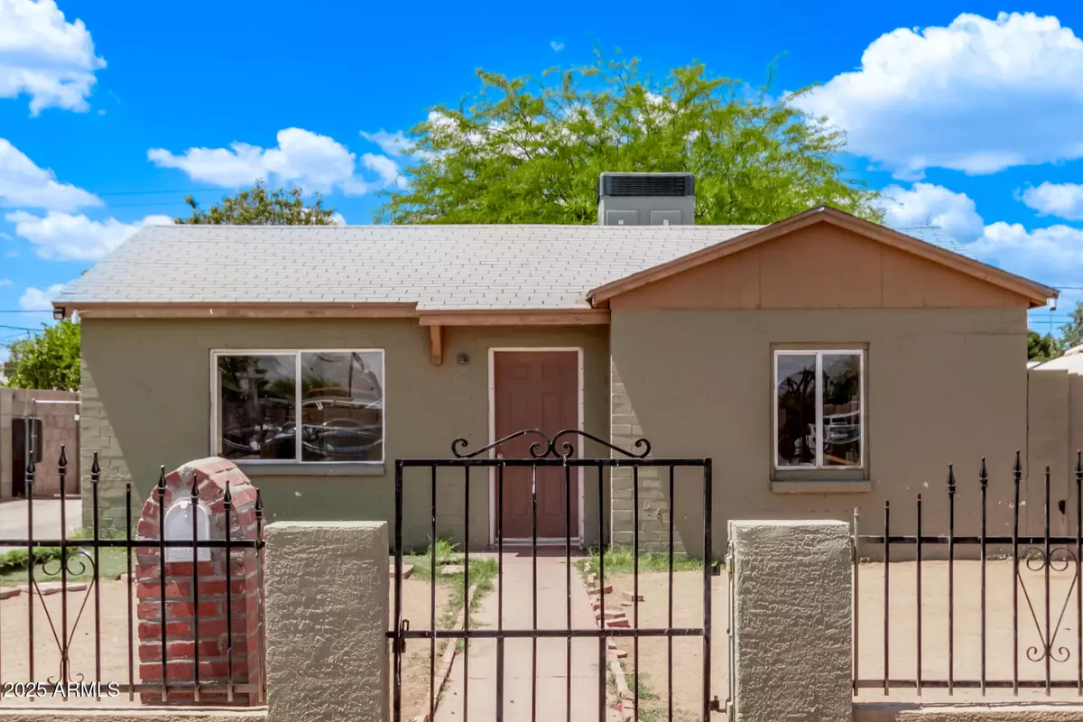 Chandler, AZ 85225,544 N DELAWARE Street