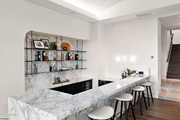 Paradise Valley, AZ 85253,4536 E FOOTHILL Drive