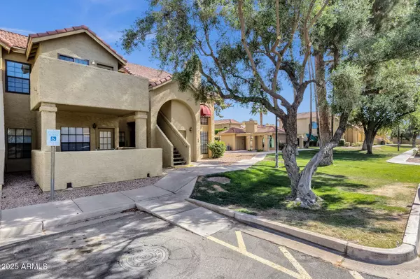 Chandler, AZ 85224,1126 W ELLIOT Road #2040