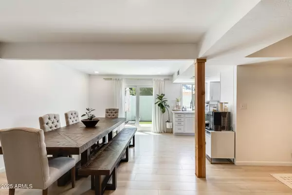 Phoenix, AZ 85013,5350 N 3RD Avenue