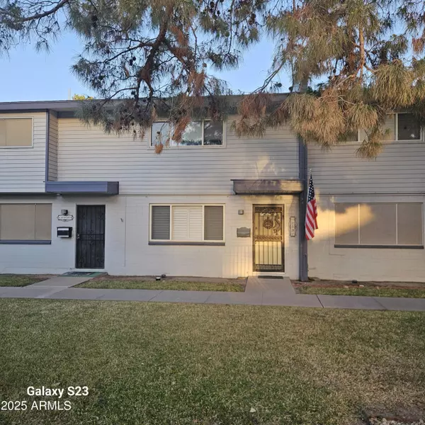2537 W Rose Lane #A6, Phoenix, AZ 85017