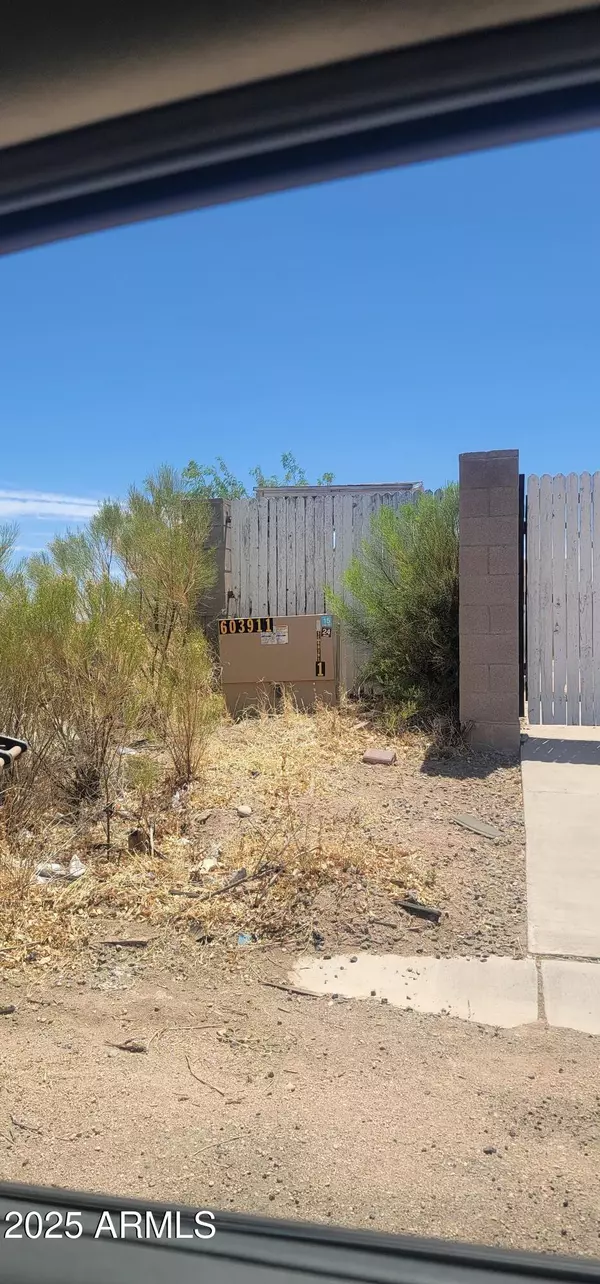 Douglas, AZ 85607,E 8th Street #85