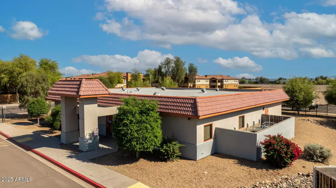 7308 W LYNWOOD Street, Phoenix, AZ 85035