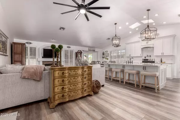 Mesa, AZ 85204,2630 E DOLPHIN Avenue