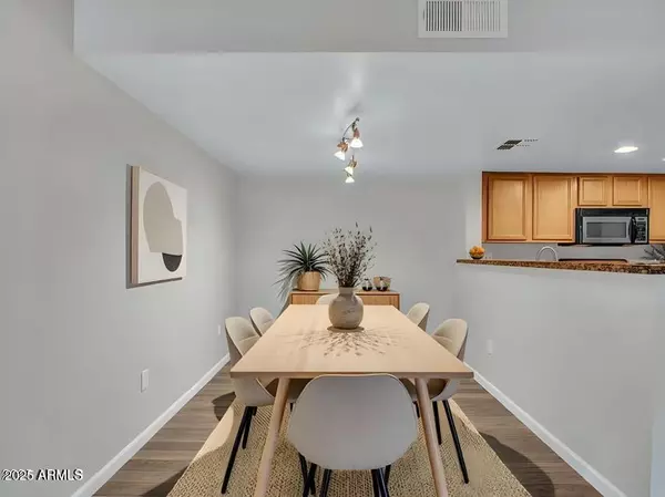 Glendale, AZ 85304,5757 W EUGIE Avenue #1076