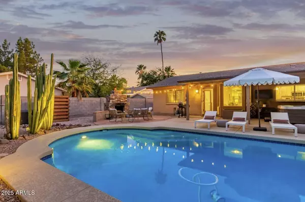 Scottsdale, AZ 85254,15849 N 49TH Place