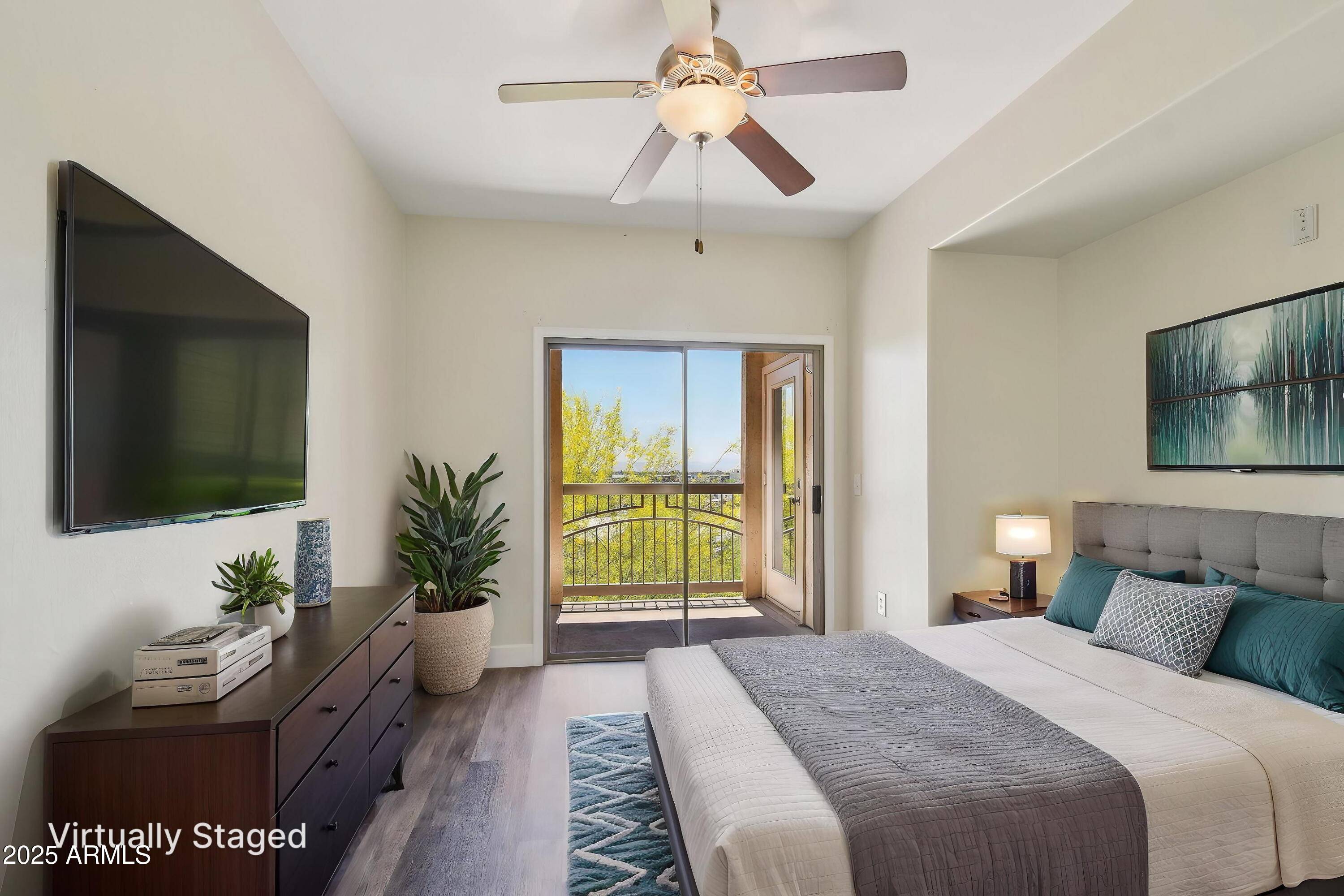 Phoenix, AZ 85020,9820 N Central Avenue #234