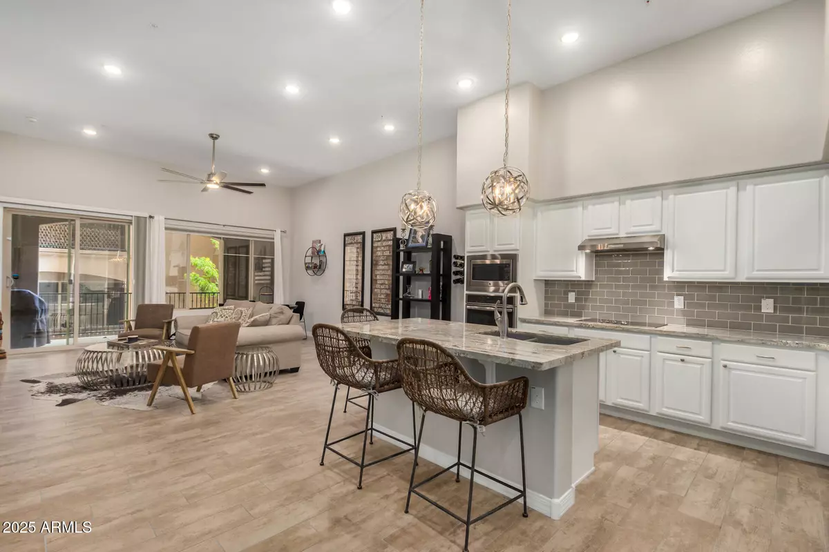 Phoenix, AZ 85045,15550 S 5TH Avenue #130