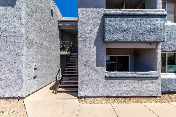 4410 N LONGVIEW Avenue #124, Phoenix, AZ 85014