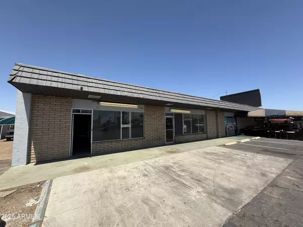 Glendale, AZ 85301,5132 W CAMELBACK Road