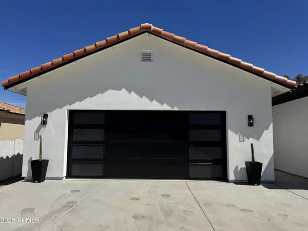 Scottsdale, AZ 85254,5430 E Shea Boulevard