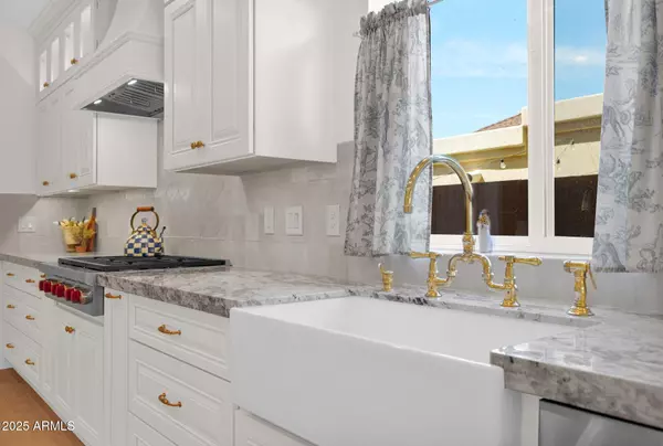 Scottsdale, AZ 85259,13914 E LAUREL Lane