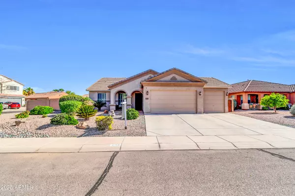 2189 W MILA Way, San Tan Valley, AZ 85144