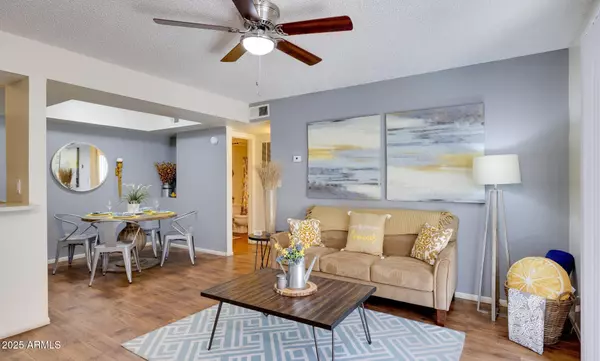 Glendale, AZ 85308,4101 W UNION HILLS Drive #1
