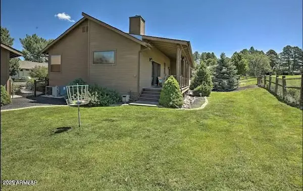 Show Low, AZ 85901,940 N BISON GOLF Court