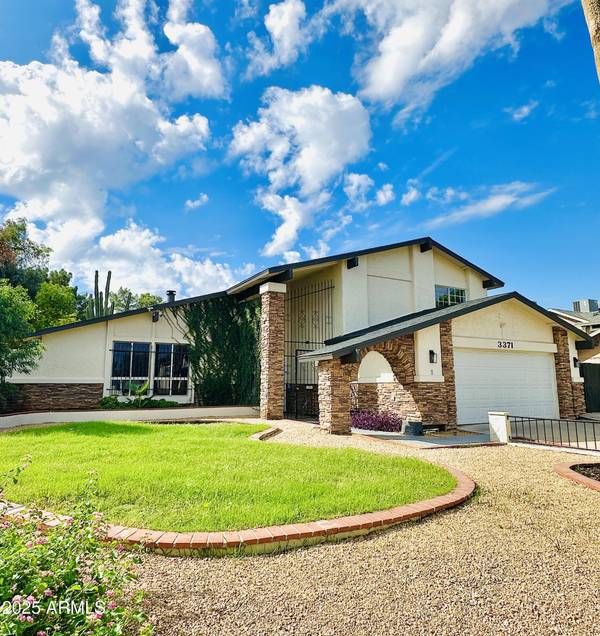 Phoenix, AZ 85053,3371 W GRANDVIEW Road