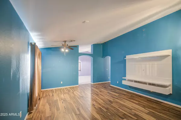 Phoenix, AZ 85043,6428 W Cordes Road
