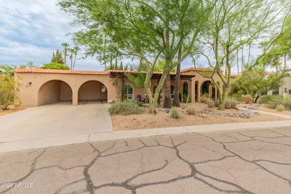 Phoenix, AZ 85028,11051 N 45TH Place