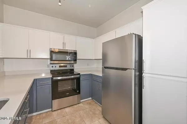 Scottsdale, AZ 85254,5335 E SHEA Boulevard #2126