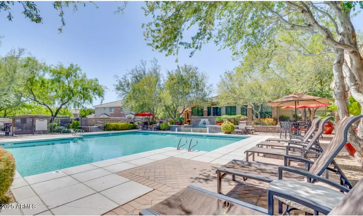 Phoenix, AZ 85085,33600 N 27TH Drive #2