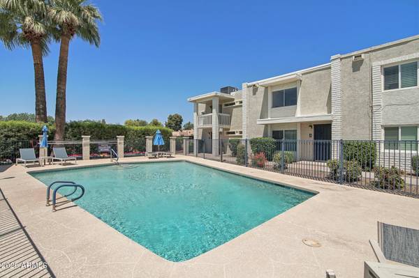 Phoenix, AZ 85012,610 E MONTEBELLO Avenue #46