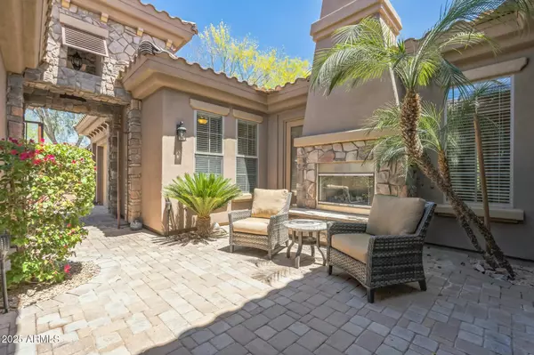 Phoenix, AZ 85085,1805 W DUSTY WREN Drive