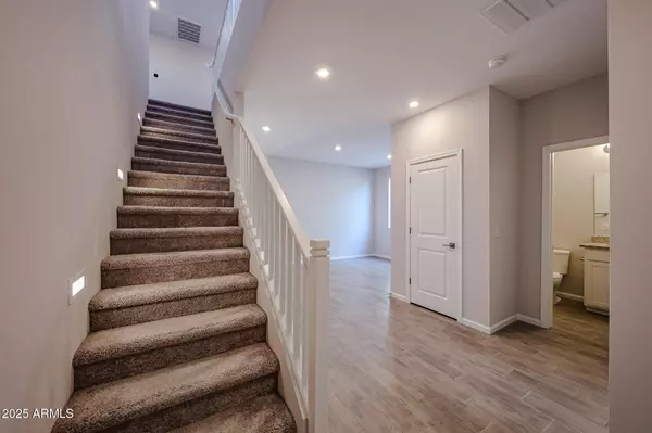 Surprise, AZ 85387,18098 W CREEDANCE Boulevard