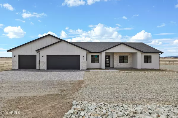 6829 E SAPPHIRE Lane, Prescott Valley, AZ 86315