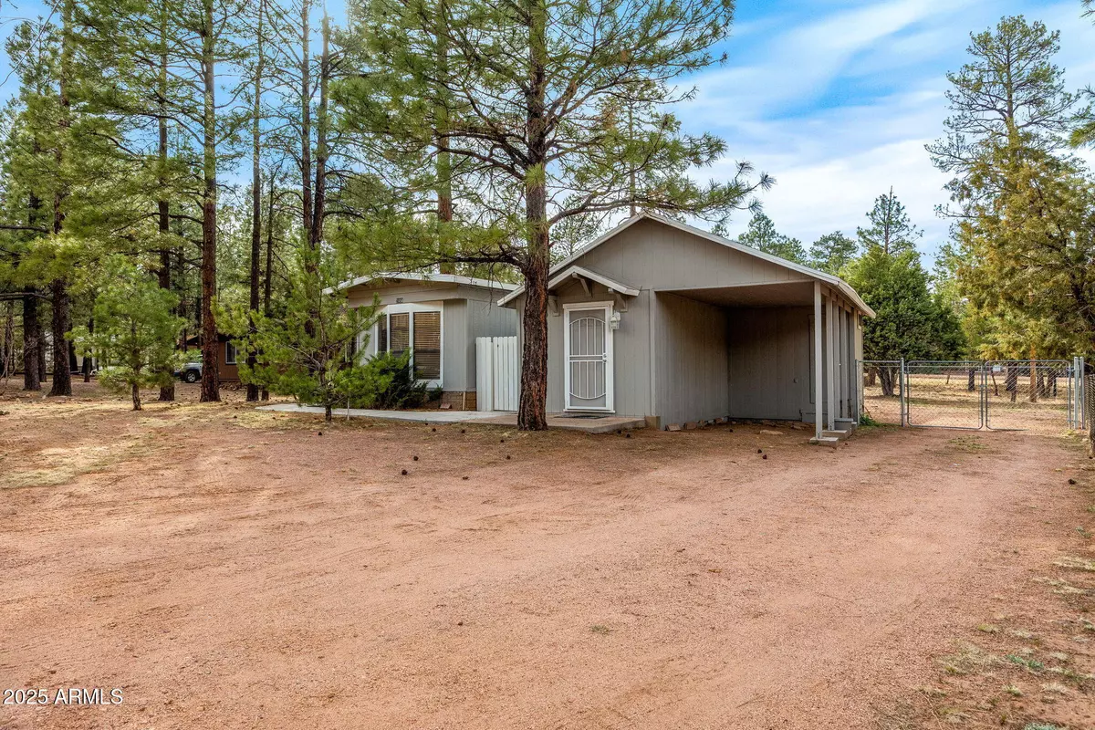 Overgaard, AZ 85933,2050 PINEHAVEN Lane
