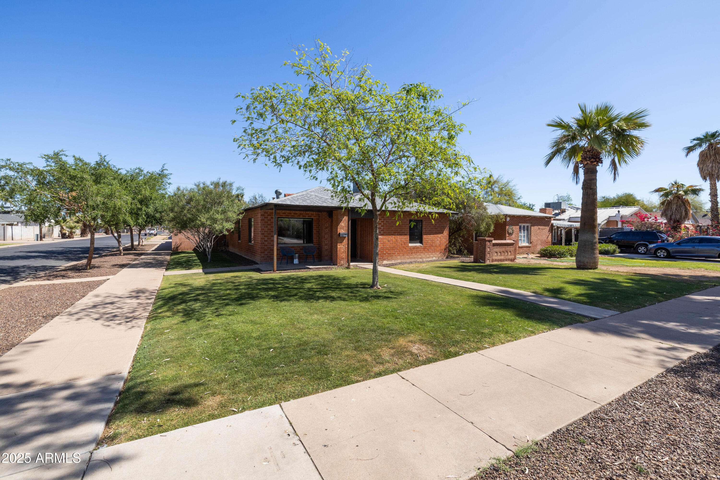 Phoenix, AZ 85007,1546 W CULVER Street