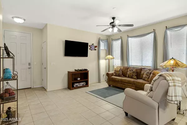 Chandler, AZ 85286,3330 S GILBERT Road #1020