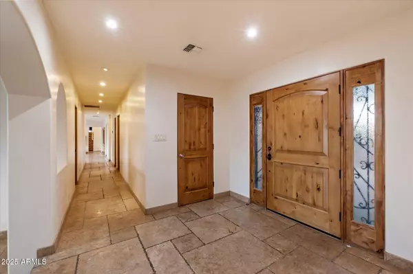 Paradise Valley, AZ 85253,4744 E Foothill Drive