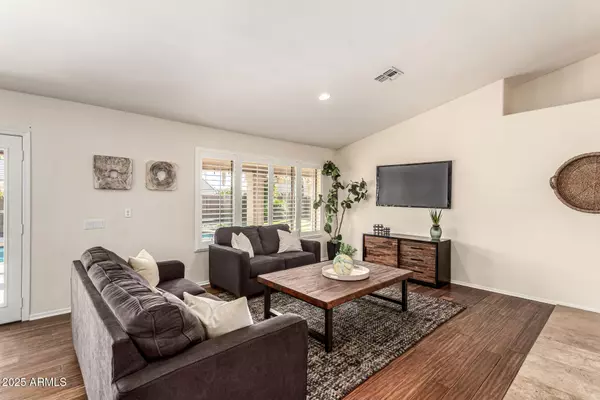 Chandler, AZ 85248,4940 S ROSEMARY Drive