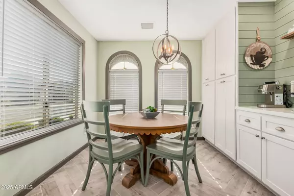 Gilbert, AZ 85297,4377 S SOBOBA Street