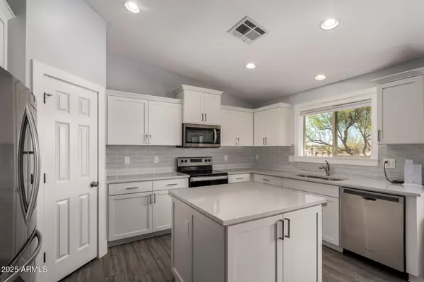 Wittmann, AZ 85361,32431 N 226TH Avenue