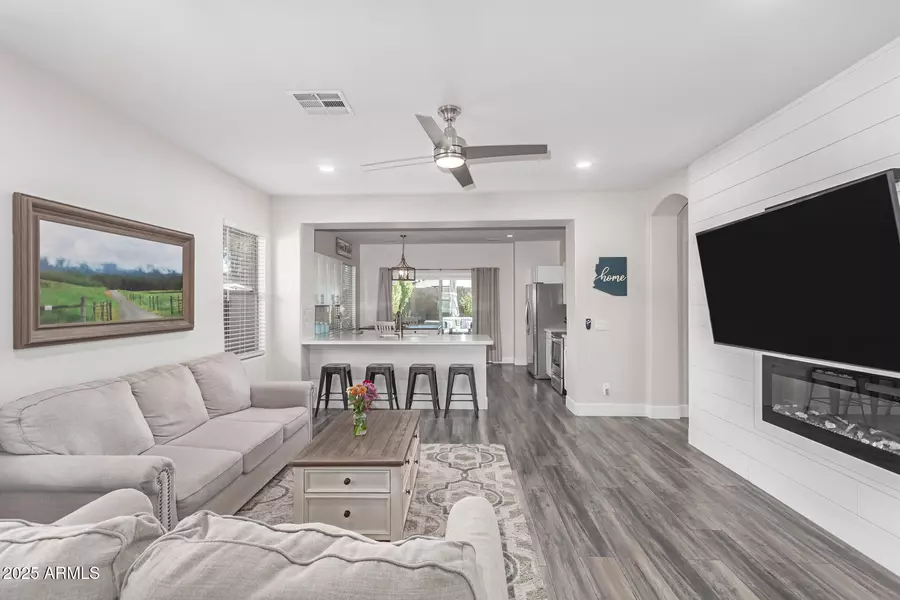 22203 S 214TH Street, Queen Creek, AZ 85142